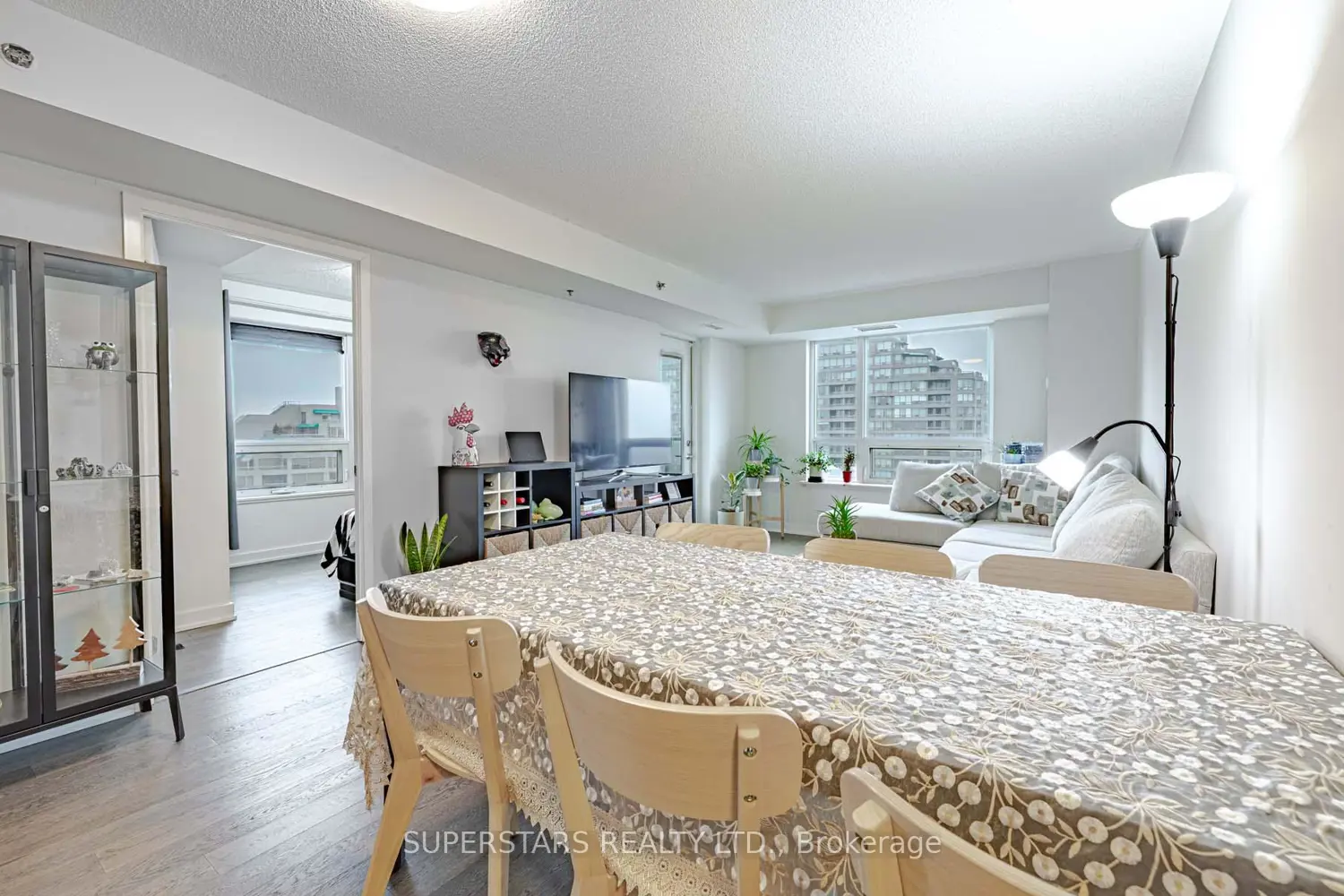 Additional image 6 of 185 Bonis Avenue 1511