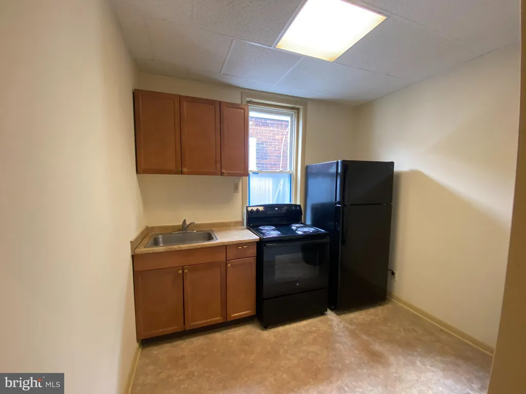 3734 N Sydenham Street Unit 2, Philadelphia, PA 19140