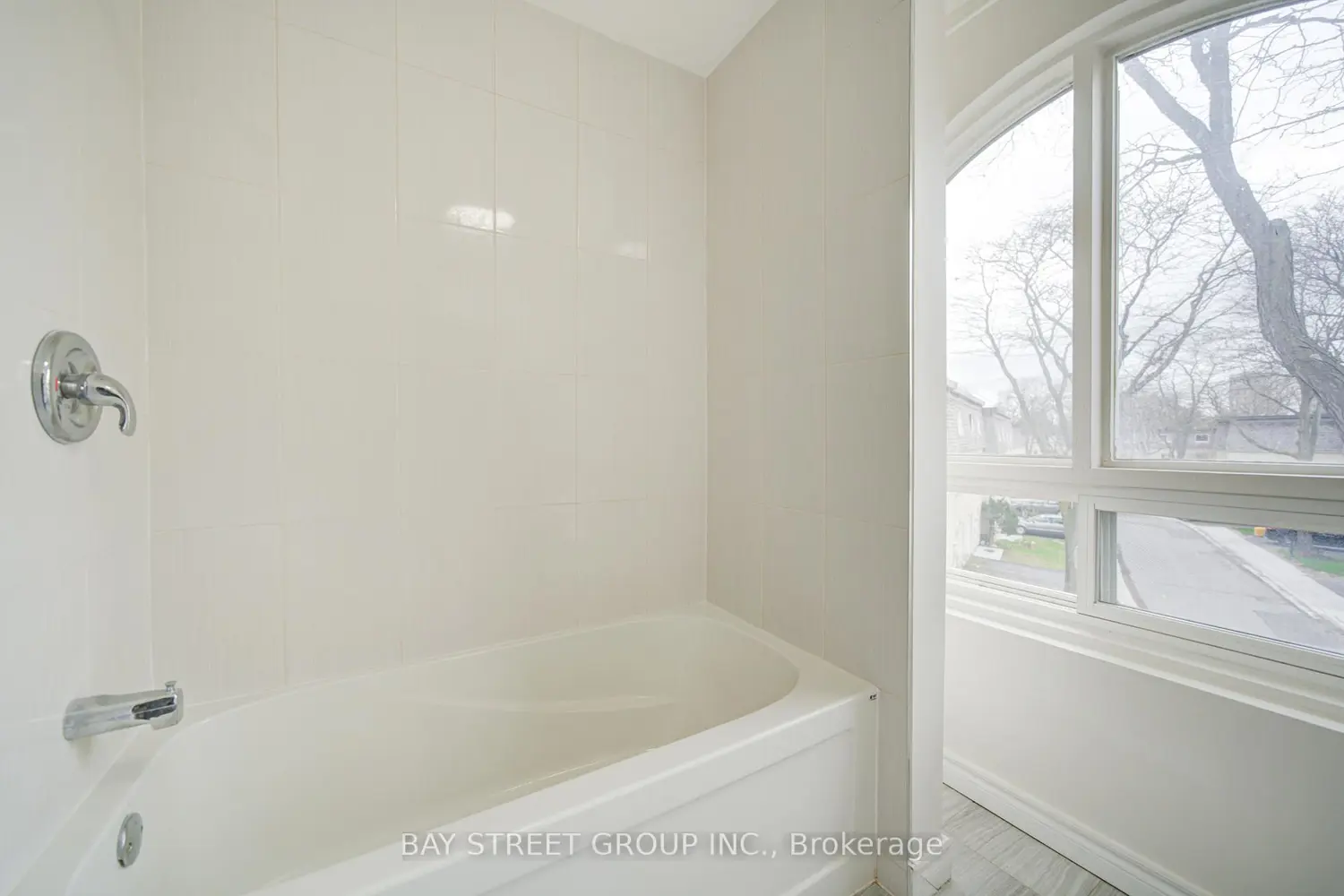 Additional image 14 of 108 Courville Coachway