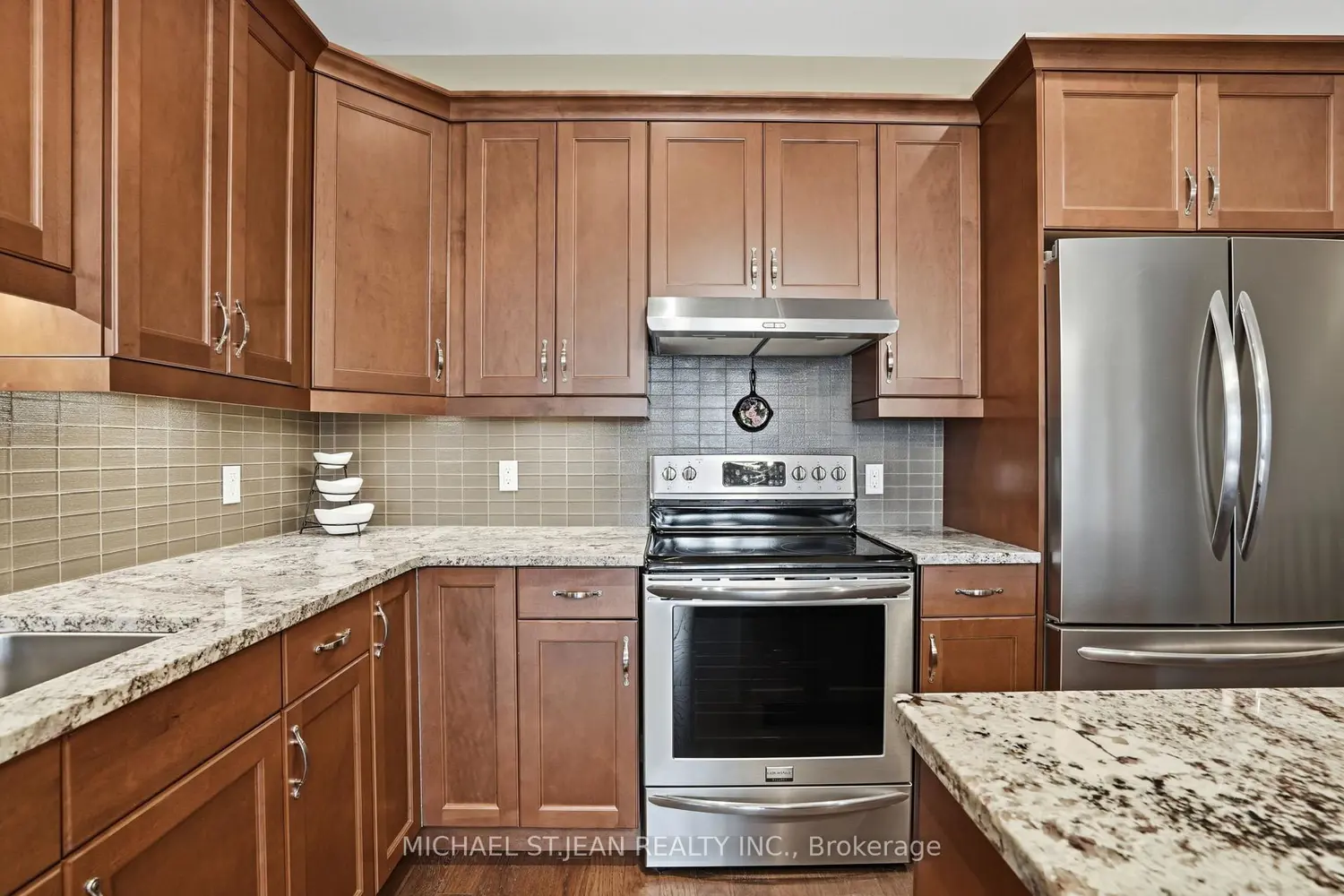 215 Vansickle Road 8 photo 5