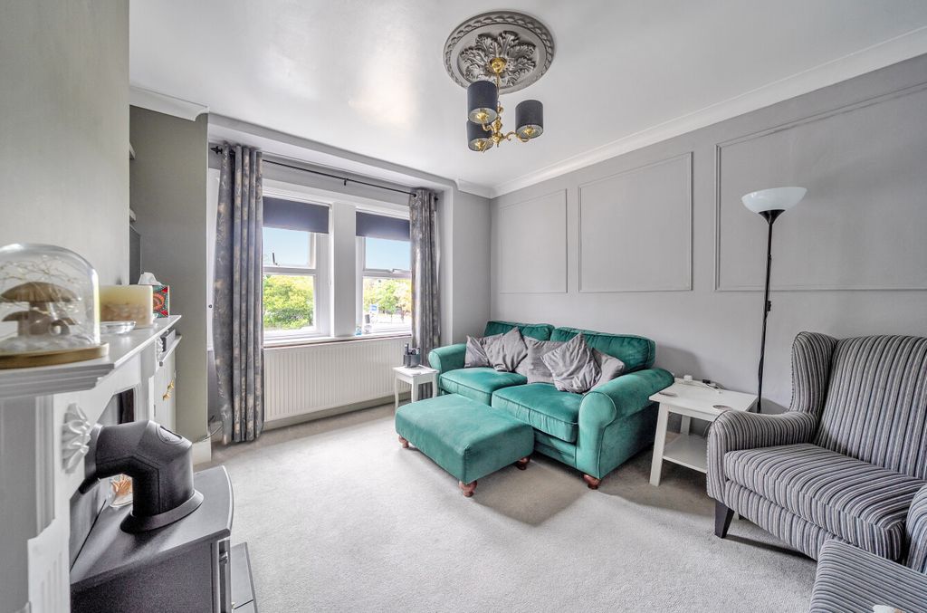 Additional image 2 of 2 bed maisonette for saleFleet Road, Fleet, Hampshire GU51