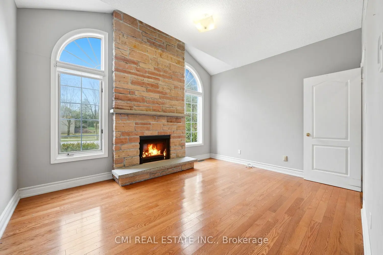 Additional image 7 of 15 Treegrove Circle