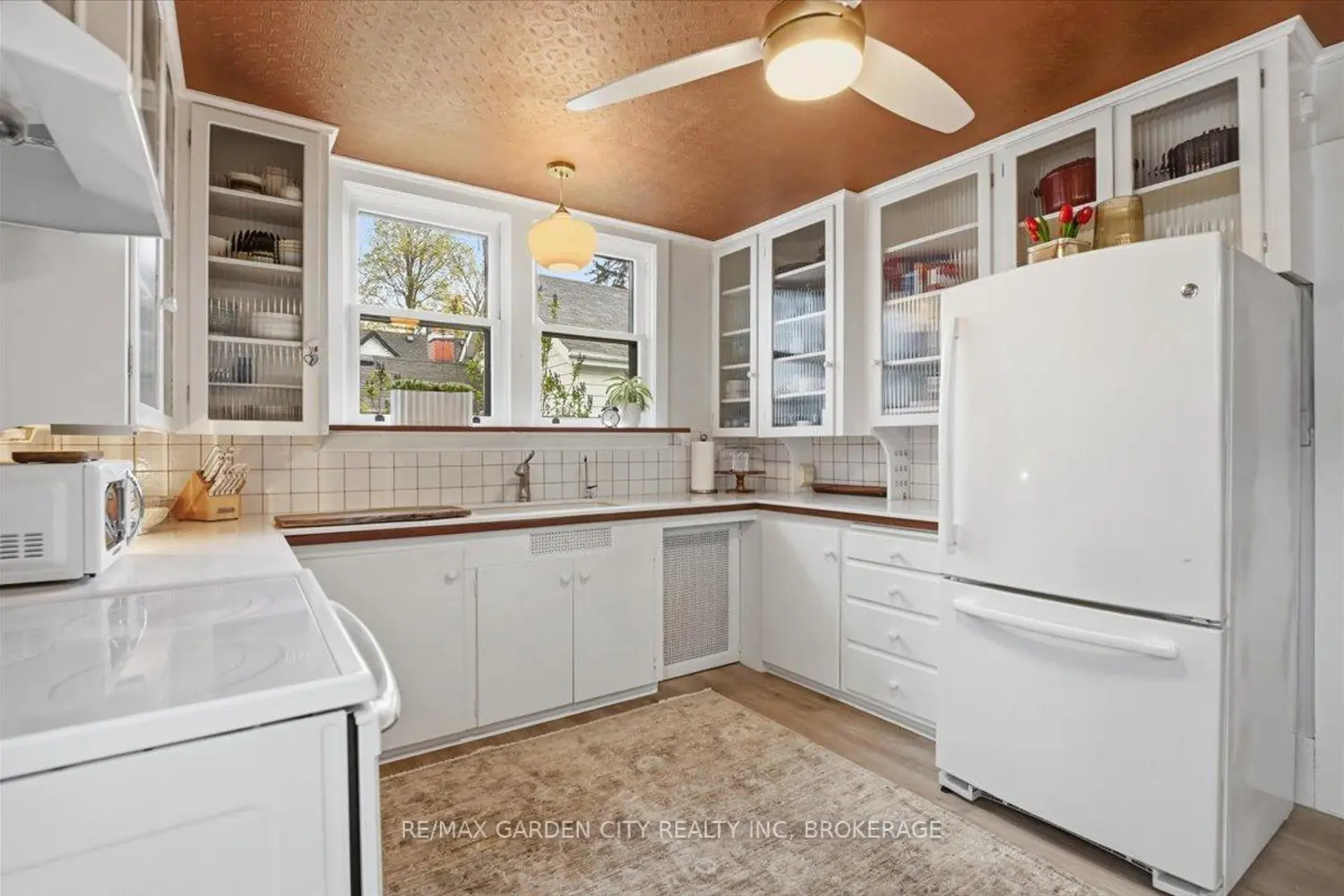 Additional image 6 of 3634 Cutler Street