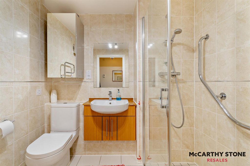 Additional image 10 of 1 bed flat for saleMartin Court, St. Catherines Road, Grantham NG31