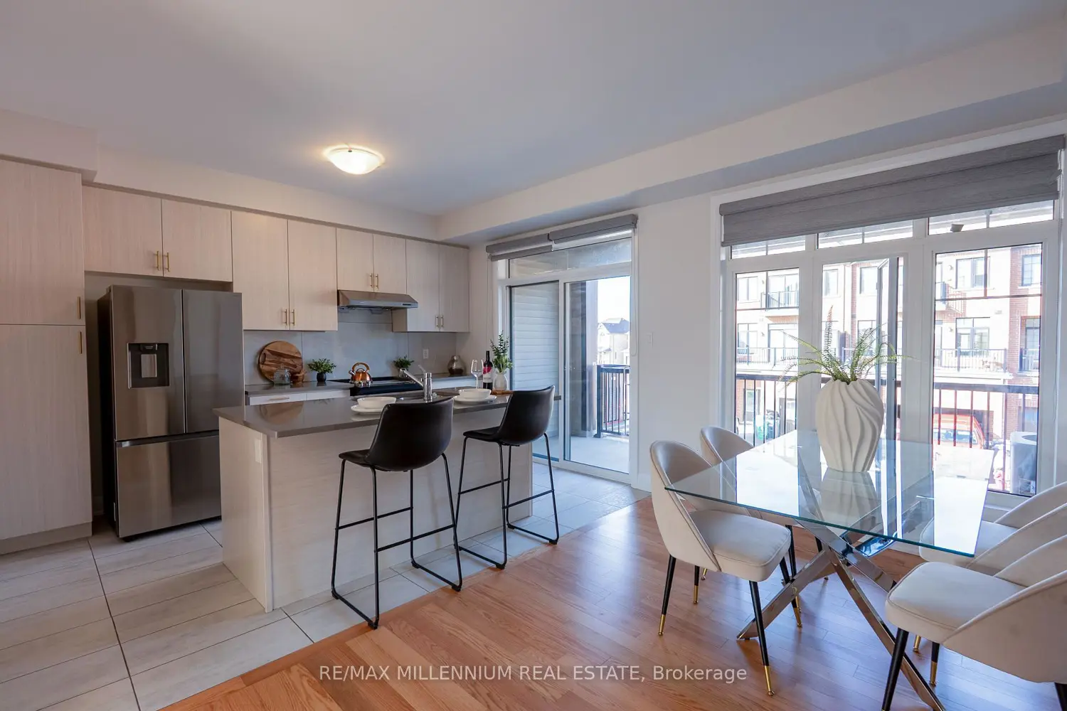 25 Lipscott Drive photo 2