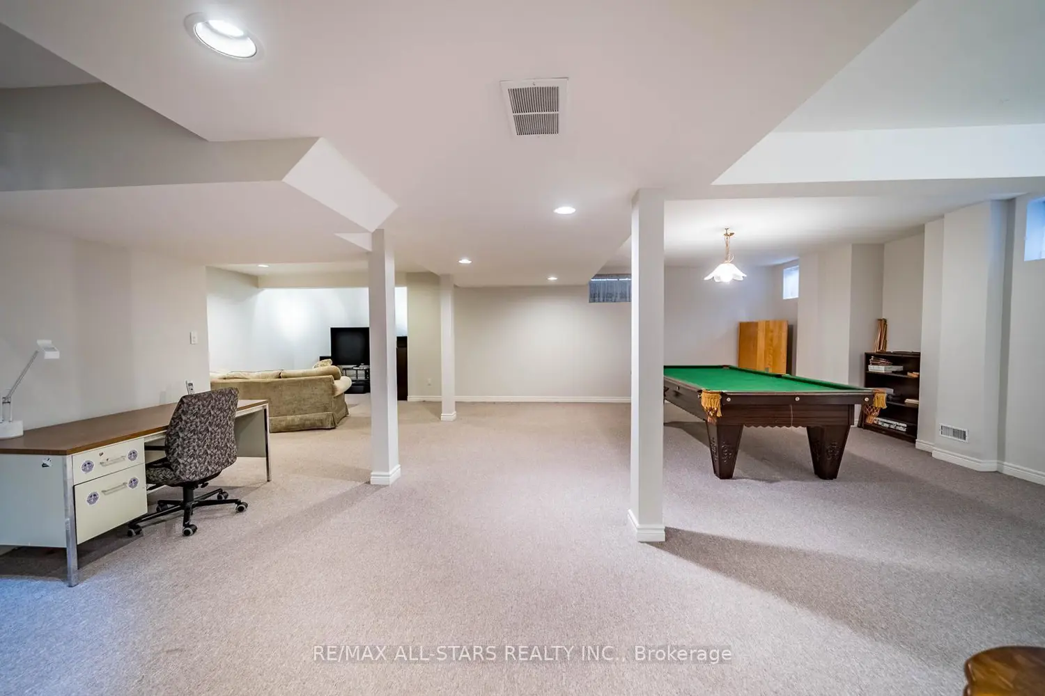 Additional image 17 of 41 Deepwood Crescent