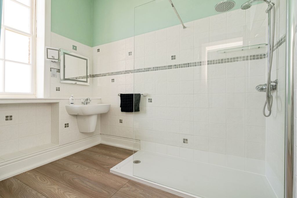Additional image 9 of 3 bed flat for saleRoyal Naval Hospital, Great Yarmouth NR30