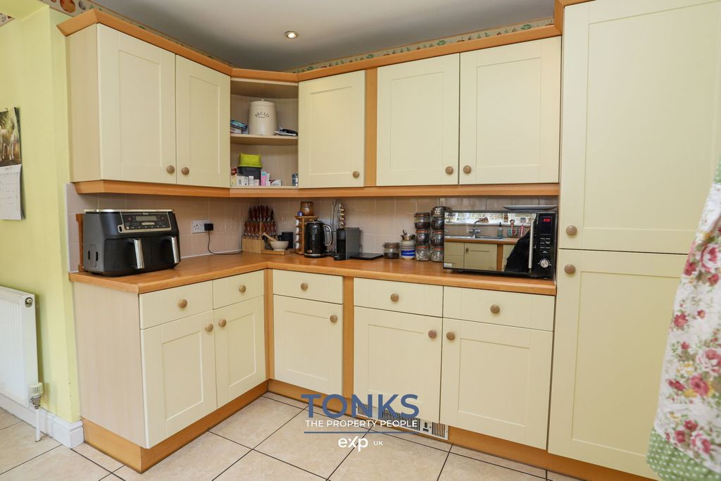 Additional image 12 of 4 bed detached house for saleFurnace Coppice, Halesowen B63