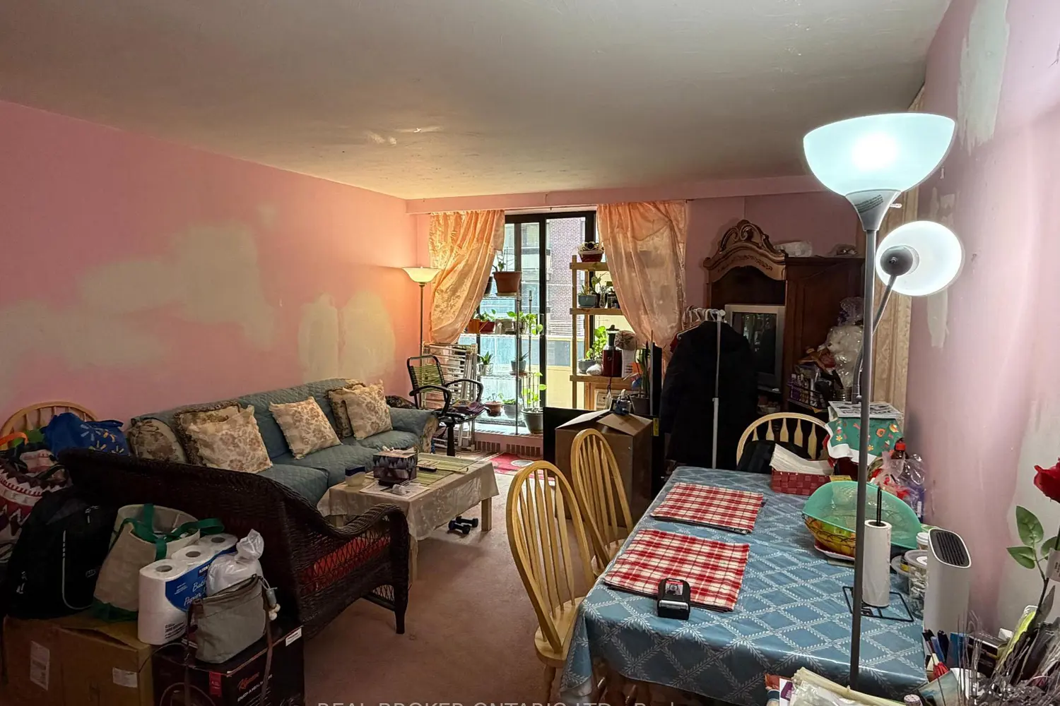 Additional image 9 of 921 Midland Avenue 306