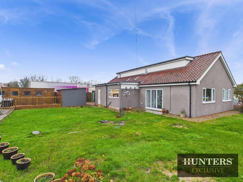 6 bed detached house for saleAiry Hill, Filey YO14