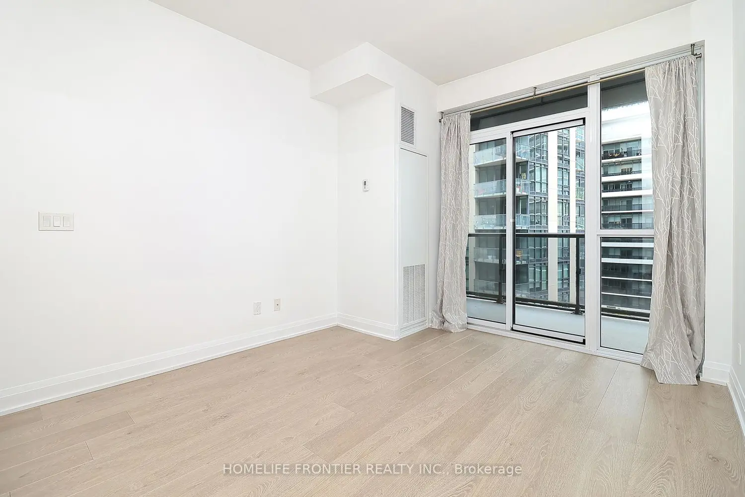 Additional image 4 of 110 Marine Parade Drive 1106