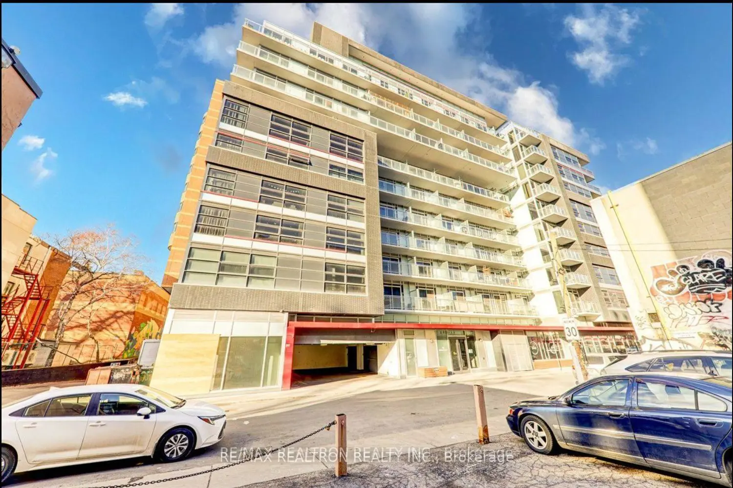 Additional image 2 of 10 Willison Square 803
