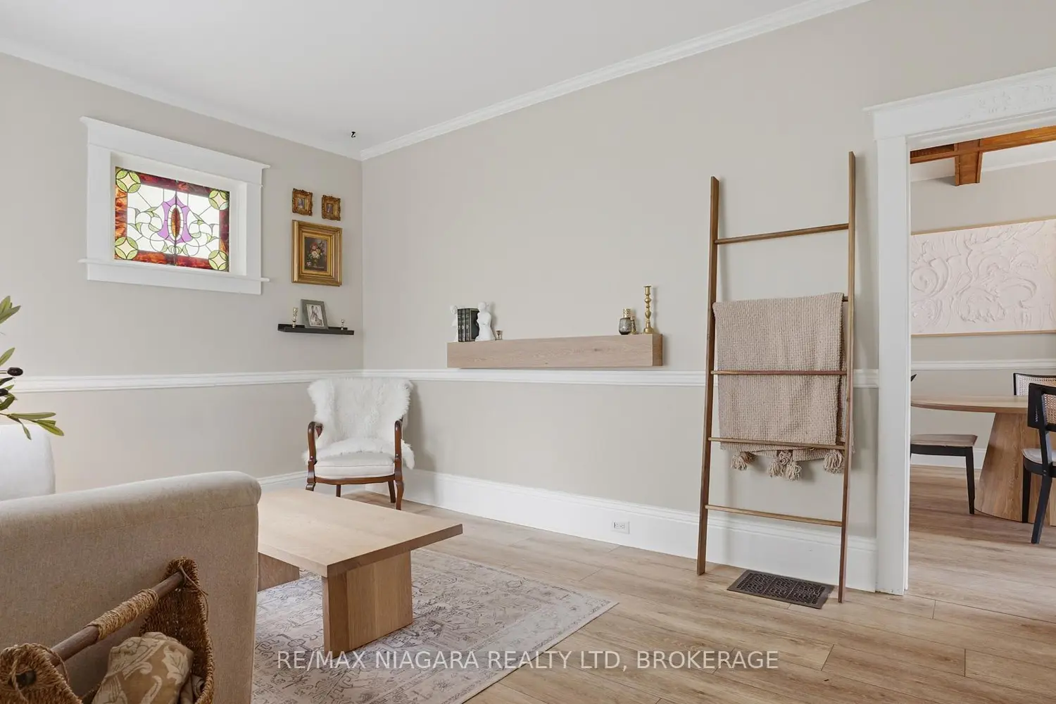 106 Colborne Street photo 2