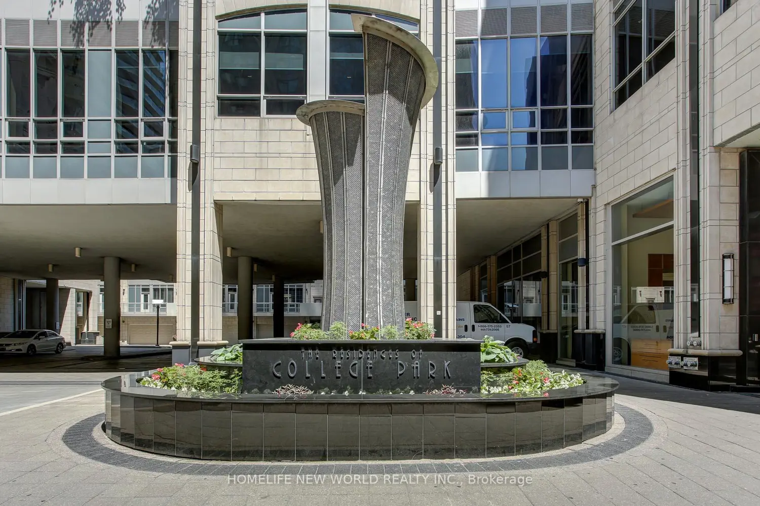 761 Bay Street 3305