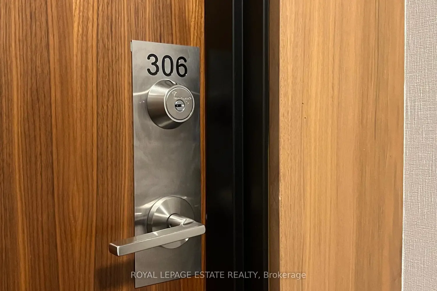 Additional image 3 of 170 Chiltern Hill Road 306