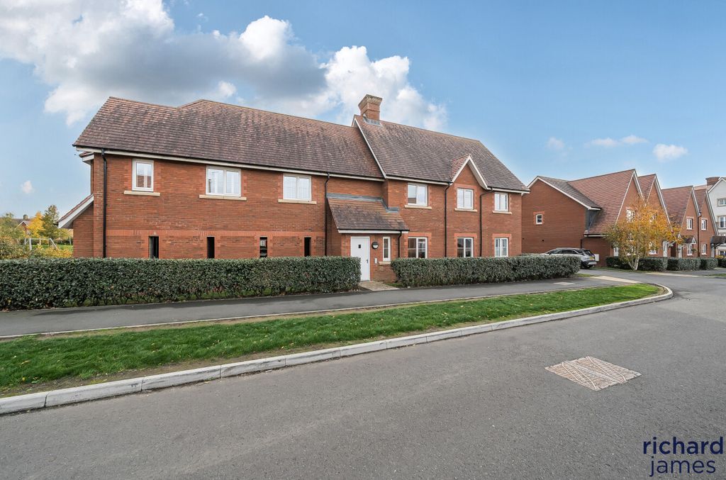 1 bed flat for saleMaizey Road, Tadpole Garden Village, Swindon SN25