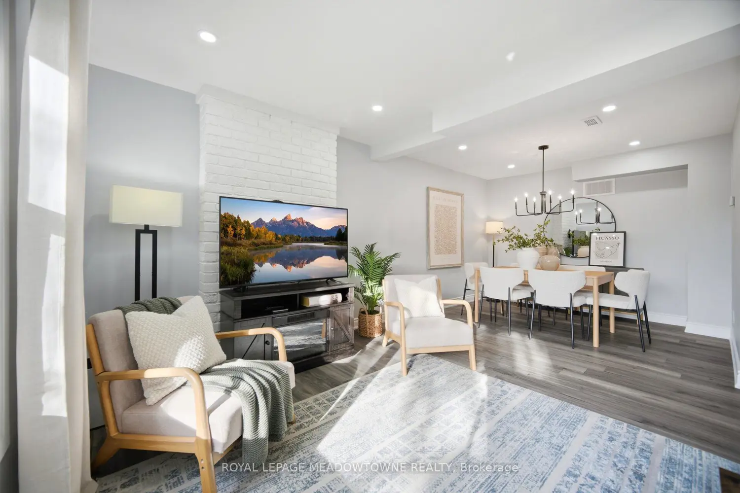 Additional image 8 of 100 Bluevale Street 26