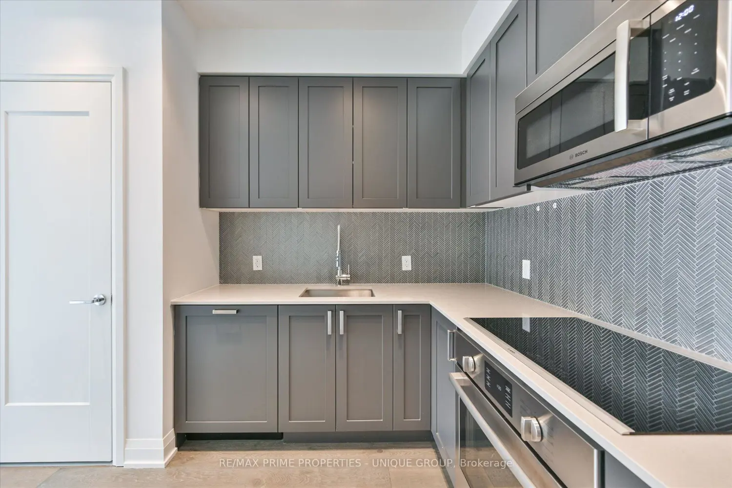 Additional image 6 of 293 The Kingsway 322