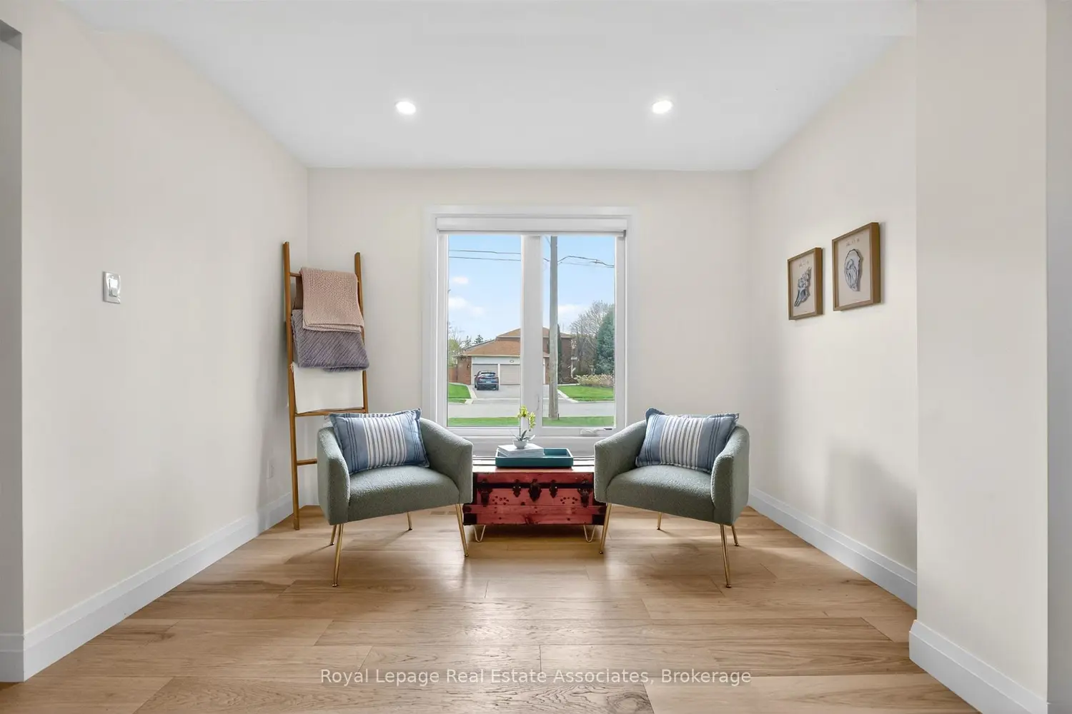 382 Nelles Road photo 5