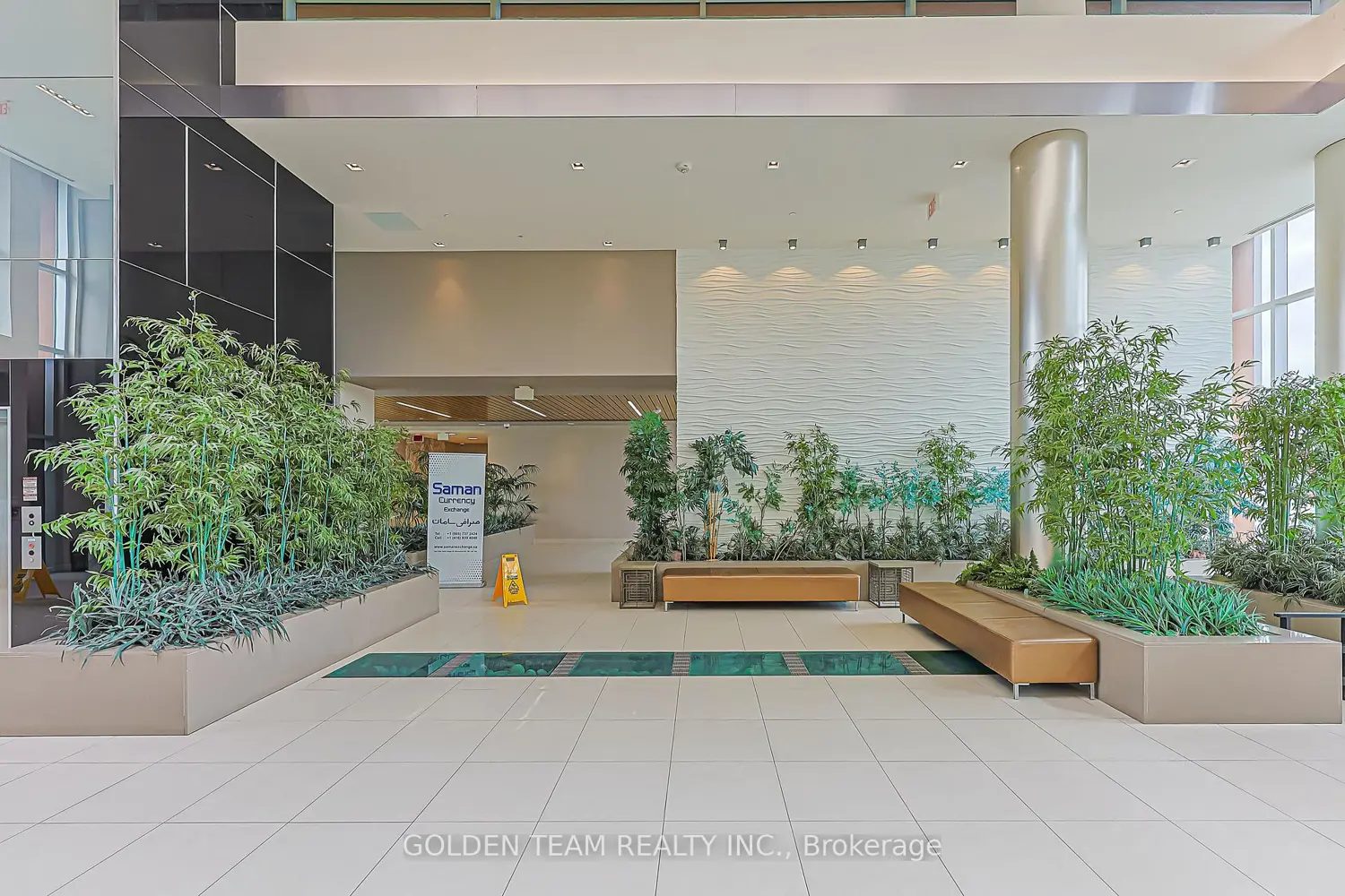 9600 Yonge Street 218B photo 5