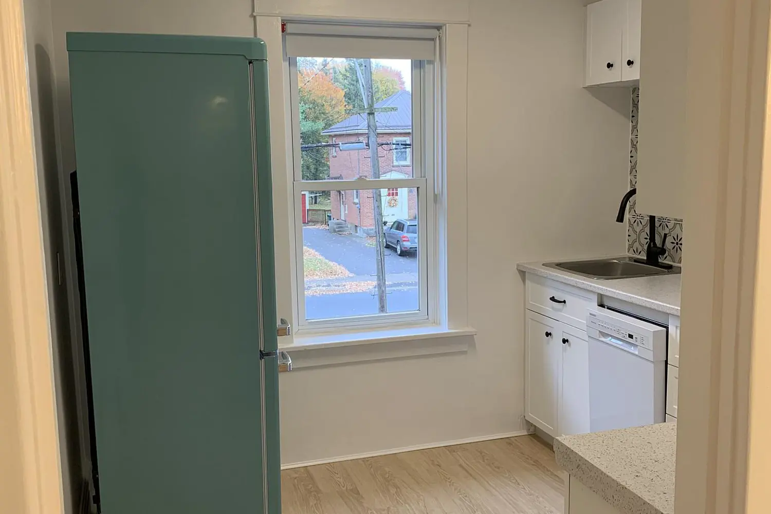 146 Bleecker Avenue photo 2