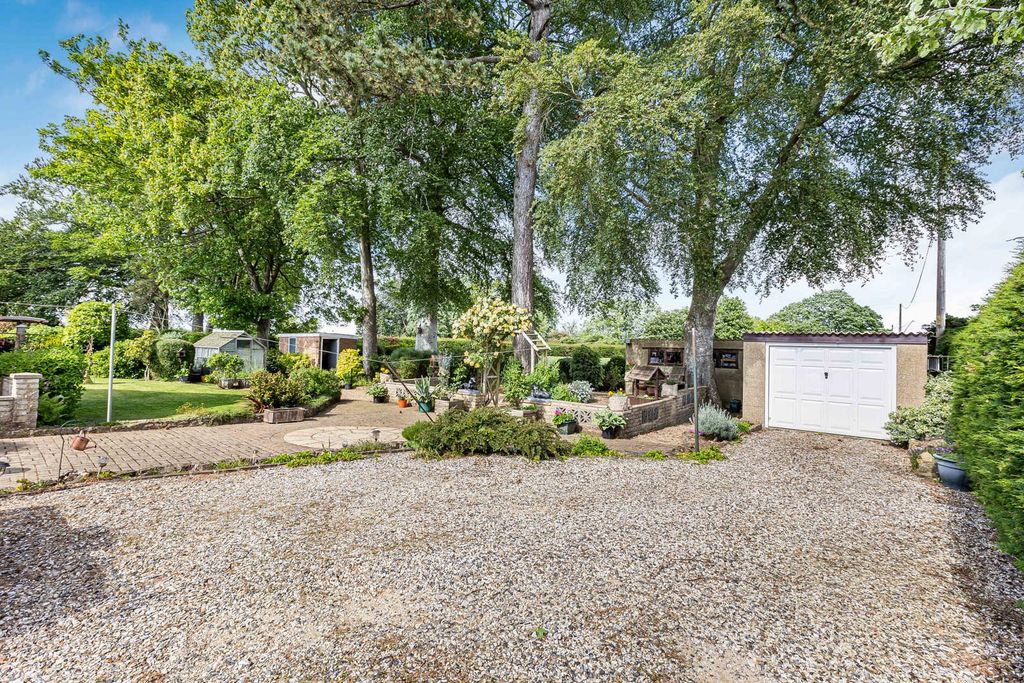 Additional image 19 of 3 bed semi-detached house for saleWadley Cottages, Faringdon, Oxfordshire SN7