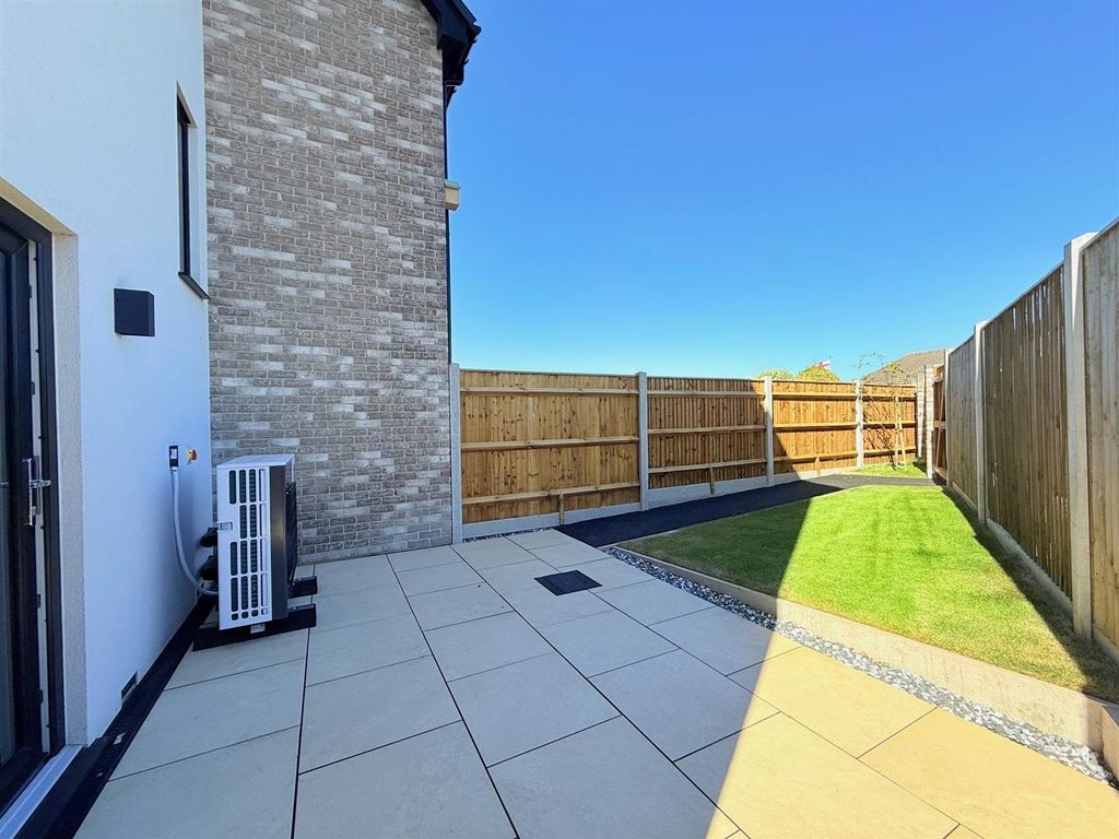 Additional image 8 of 3 bed end terrace house for saleTarworks Road, Great Yarmouth NR30