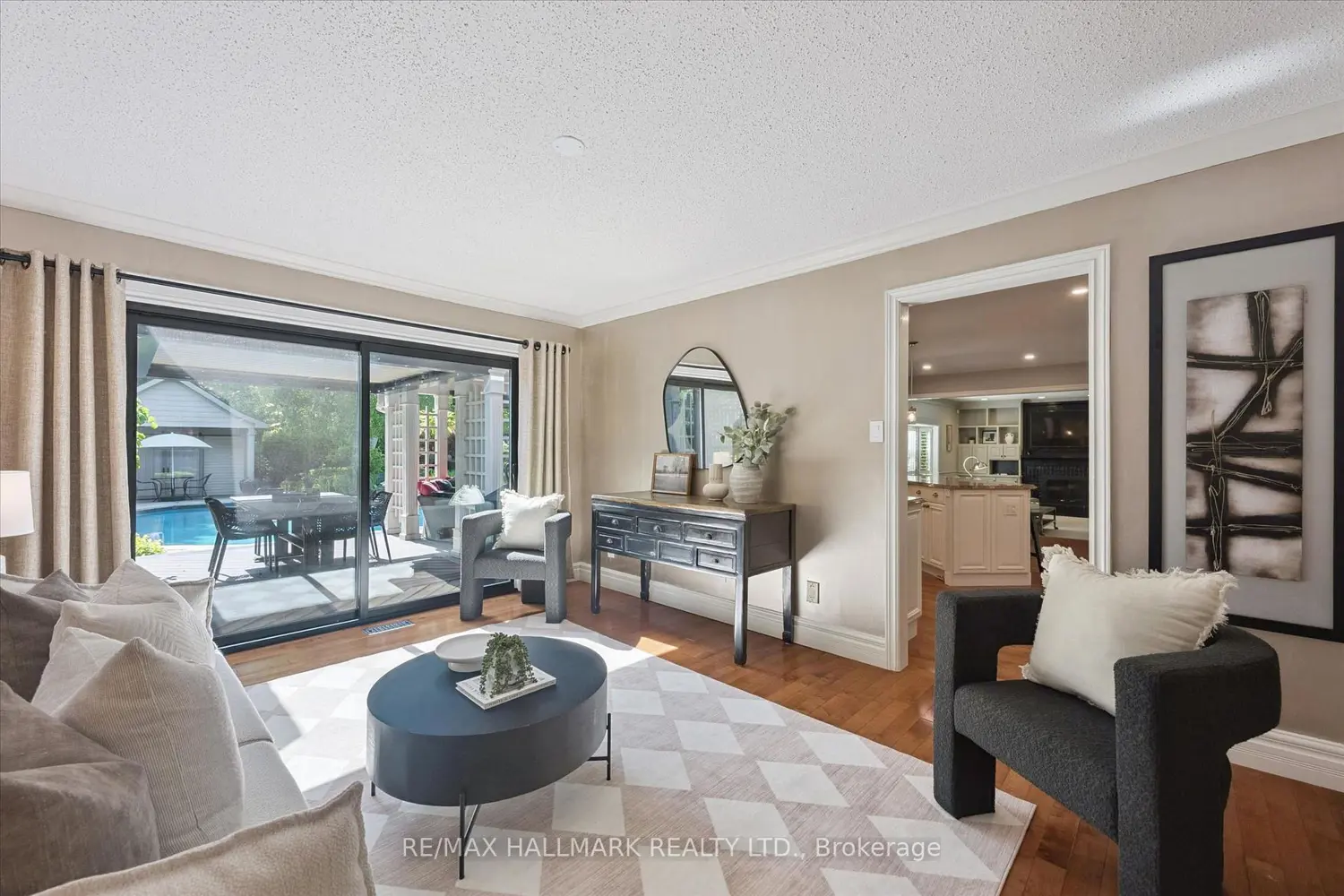 98 Rosemary Lane photo 4
