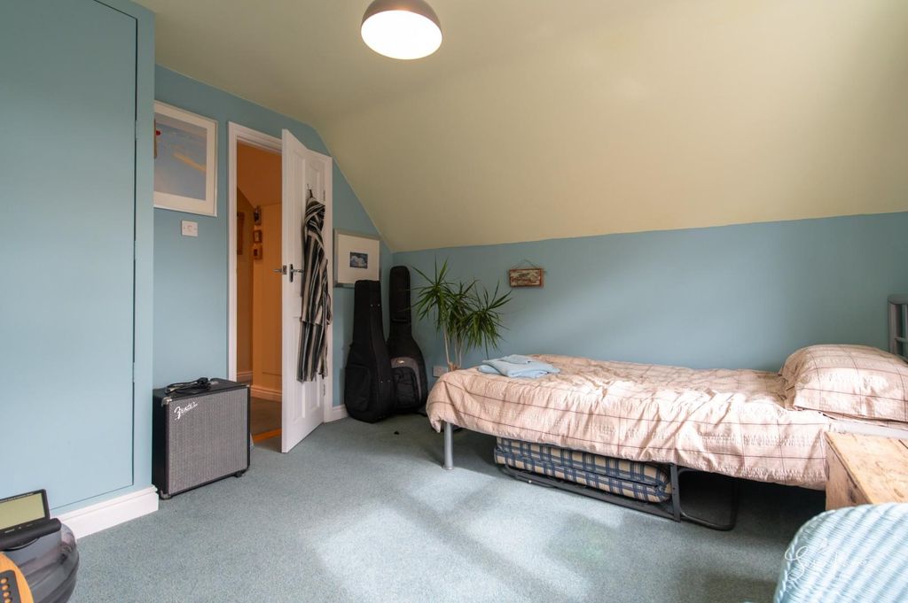 Additional image 36 of 3 bed detached bungalow for saleCopse Lane, Freshwater PO40