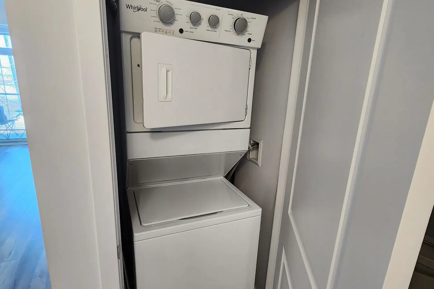Additional image 6 of 5055 Greenlane Road 313