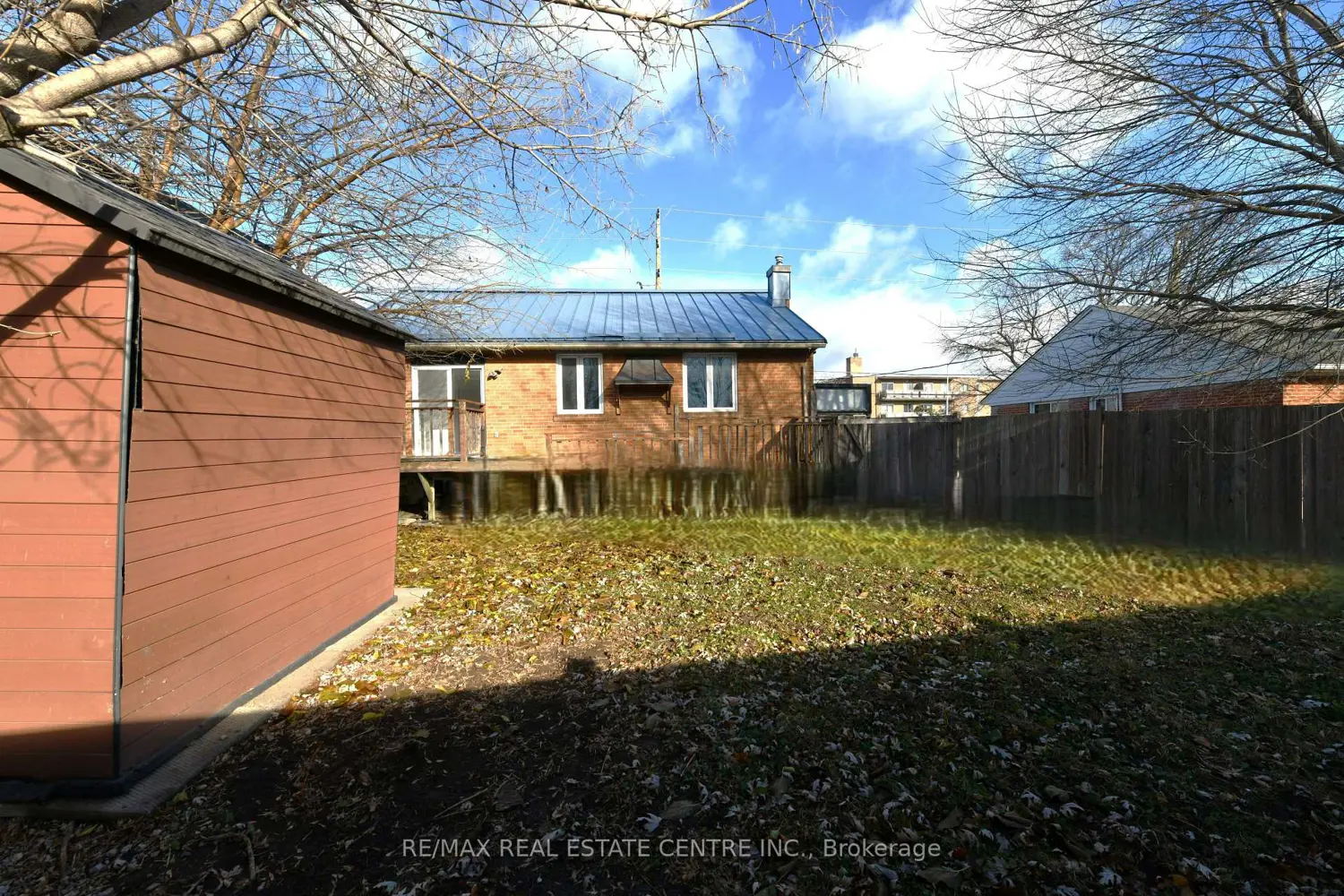 148 Ontario Street photo 3