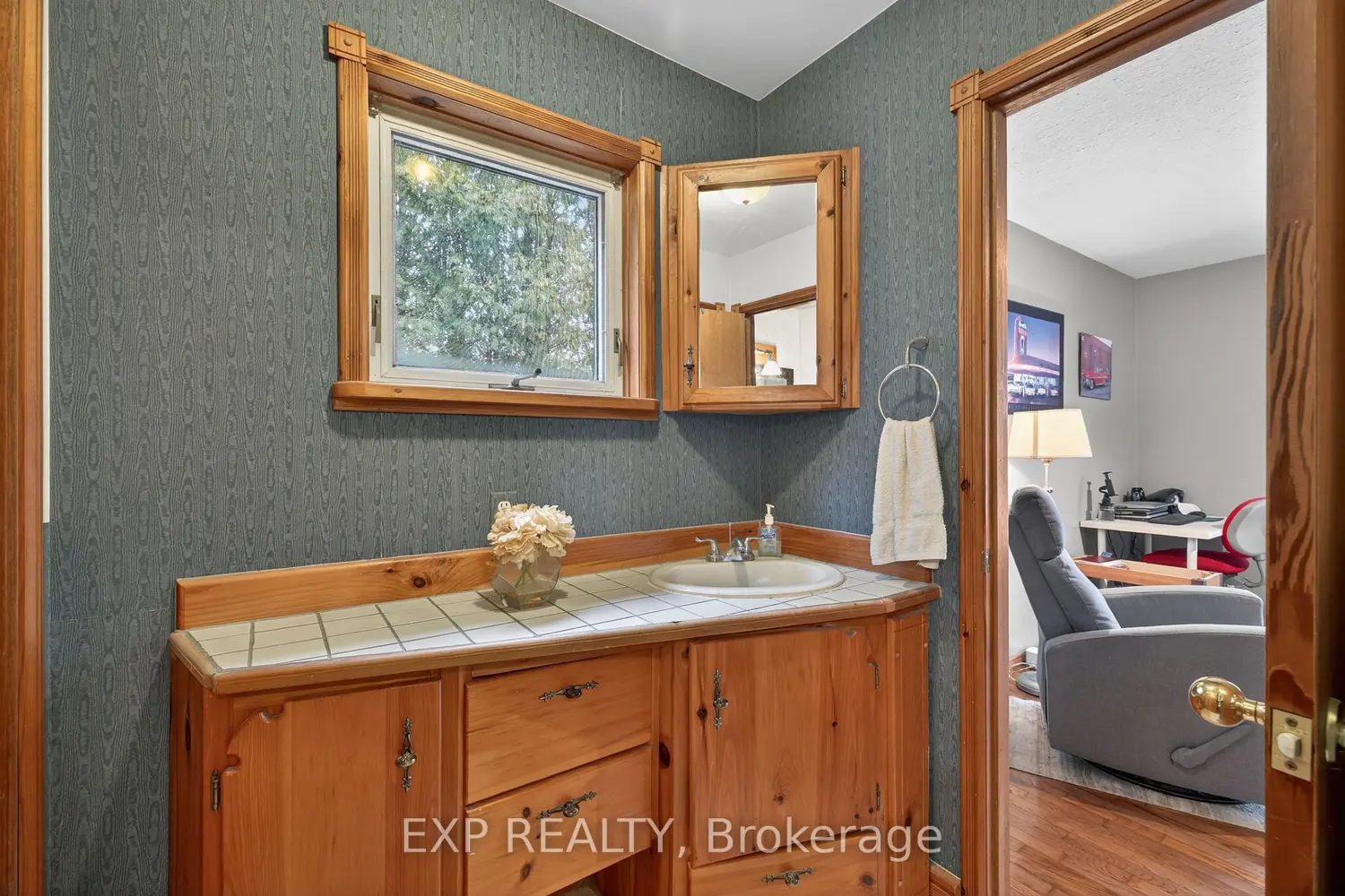 Additional image 10 of 733036 Southgate 73