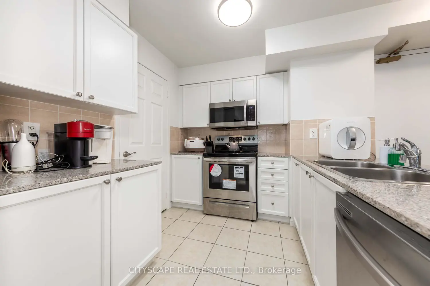 Additional image 9 of 5940 Yonge Street 609