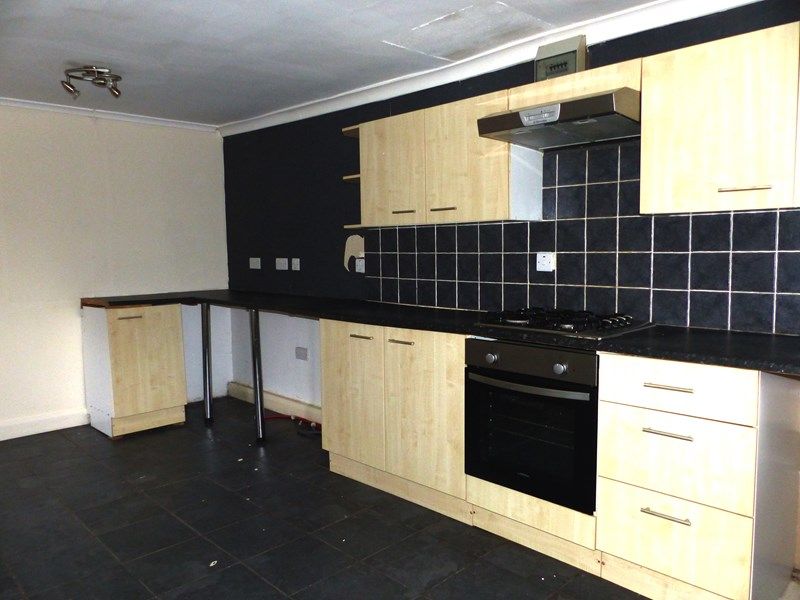 Additional image 7 of 2 bed flat for saleHainton Avenue, Grimsby DN32