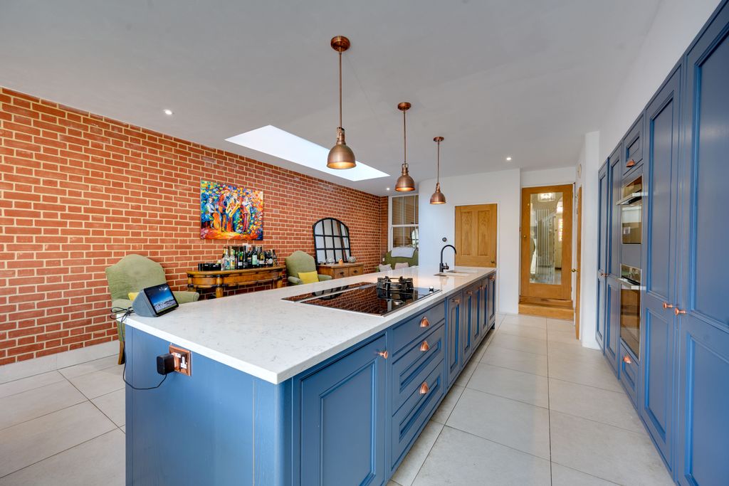 Additional image 10 of 5 bed end terrace house for saleRanelagh Road, Felixstowe IP11