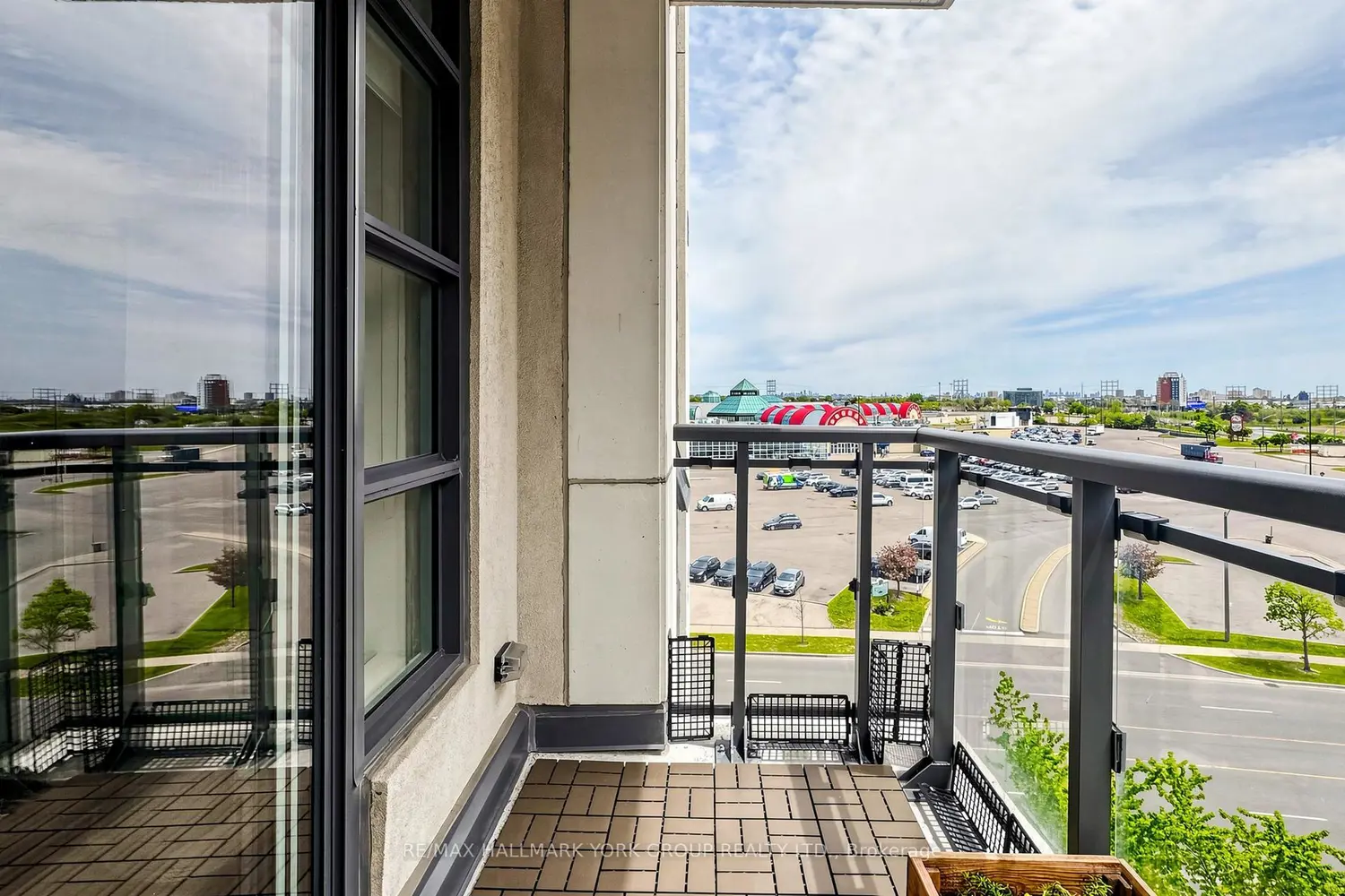 Additional image 12 of 840 Queens Plate Drive 612