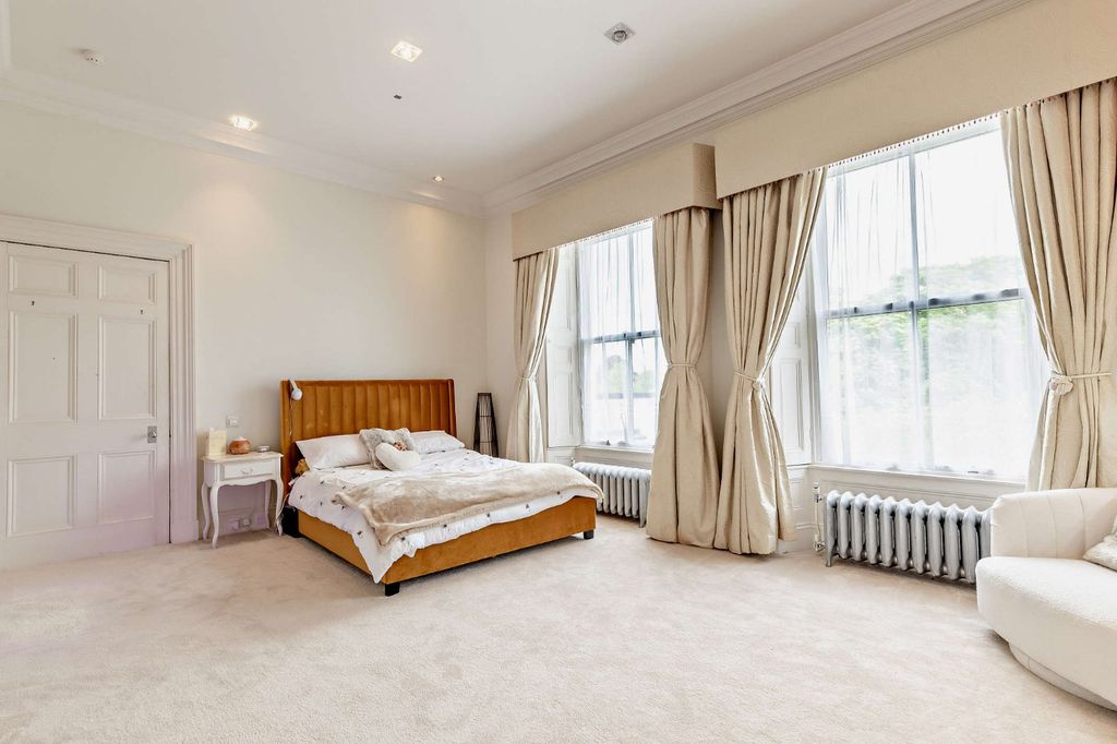 Additional image 19 of 8 bed detached house for saleChurch Street, Crondall, Farnham, Surrey GU10