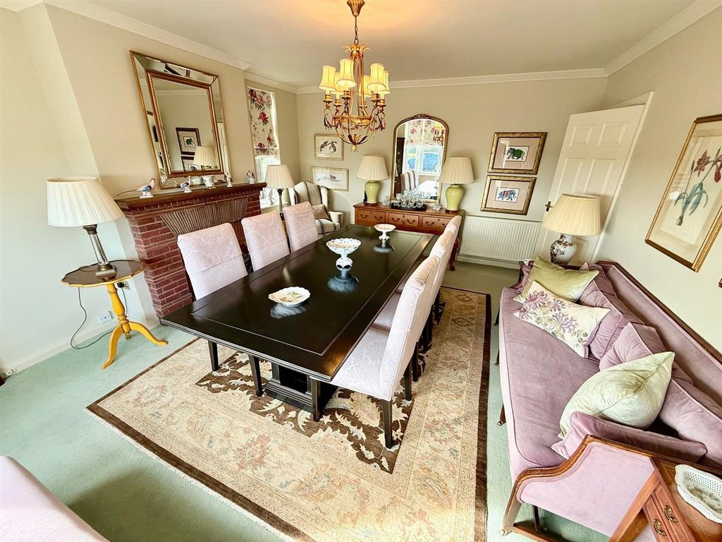 Additional image 11 of 4 bed detached house for saleMarine Crescent, Great Yarmouth NR30