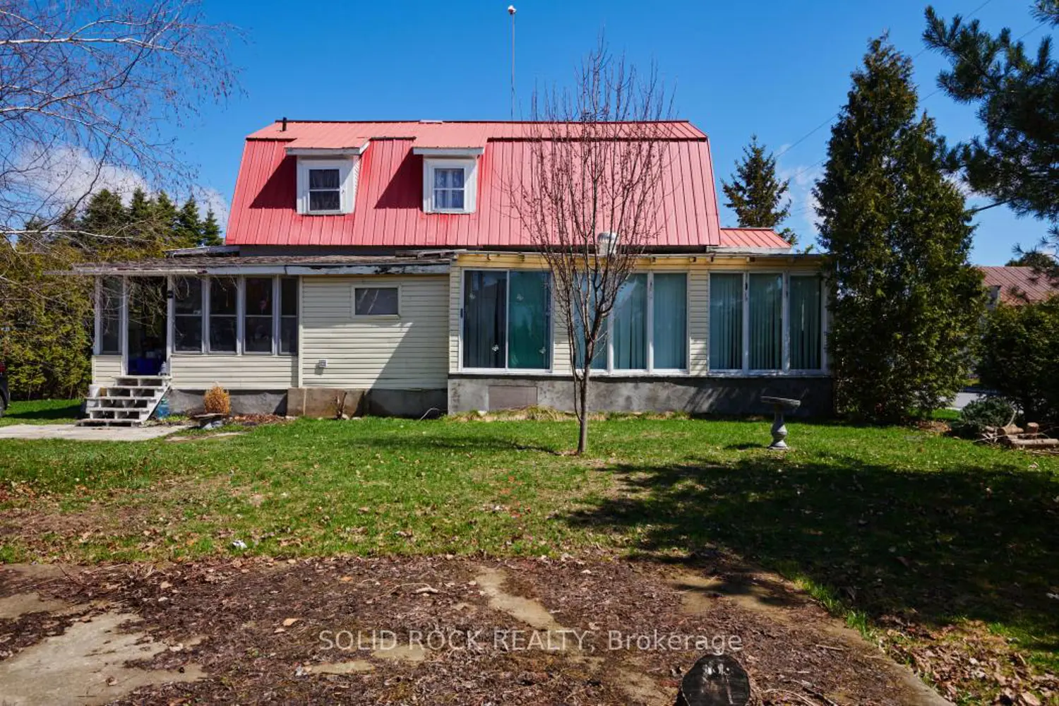 Additional image 17 of 11049 Gilmour Road
