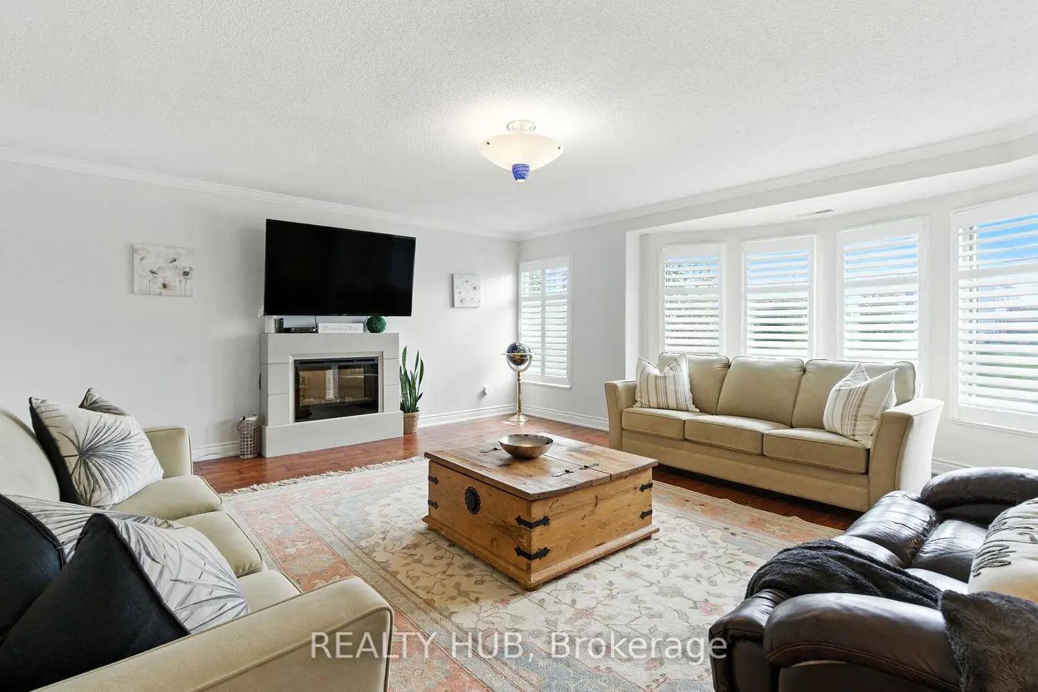 442 Maple Avenue 7 photo 5