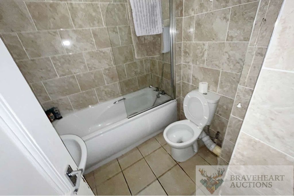 Additional image 5 of 1 bed flat for saleFlat D, 26 Welltress Street, Maybole, South Ayrshire KA19
