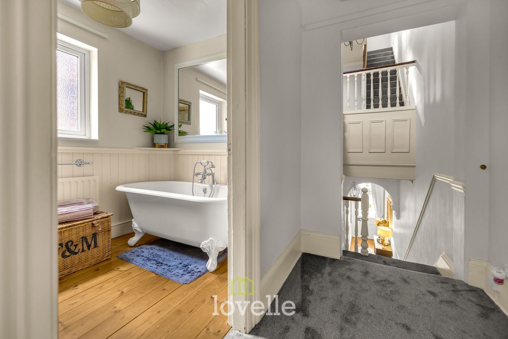 Additional image 21 of 5 bed end terrace house for saleAbbey Road, Grimsby DN32