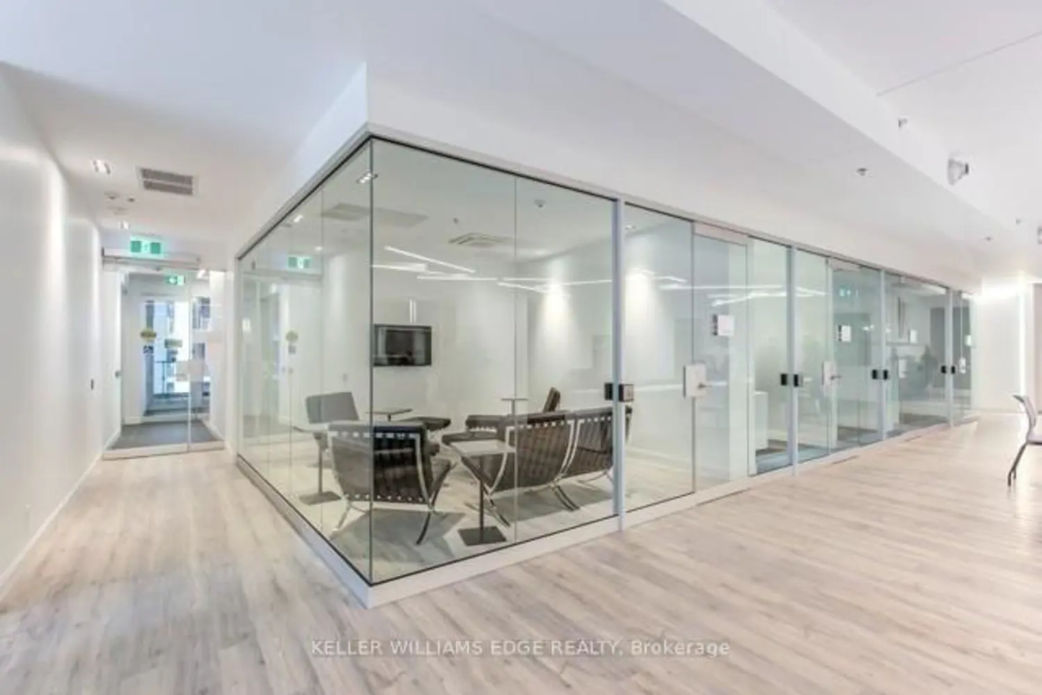 Additional image 10 of 181 Dundas Street 1208