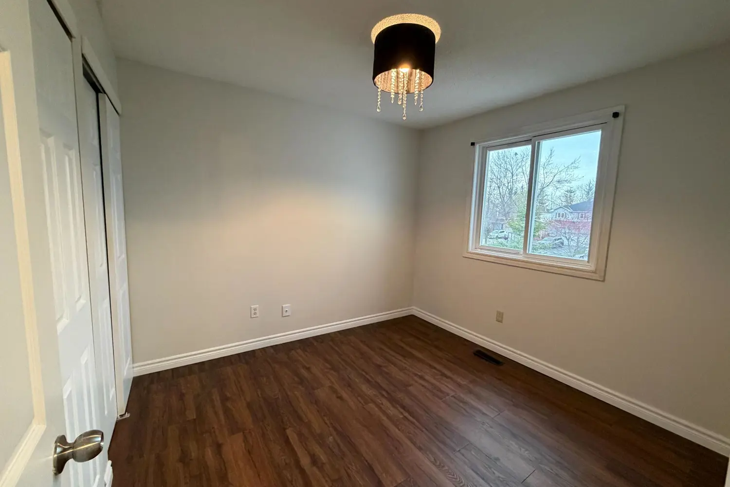 Additional image 9 of 90 Moon Drive
