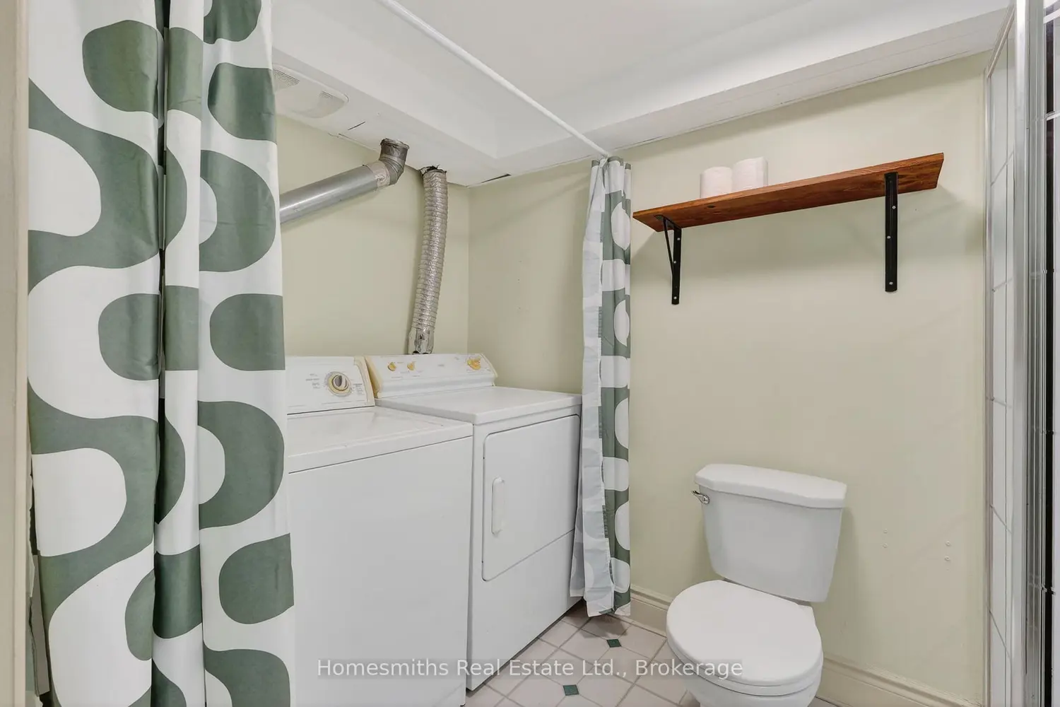 8766 Danforth Road photo 3