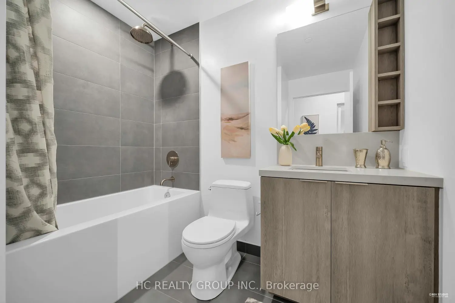 Additional image 14 of 2020 Bathurst Street 603