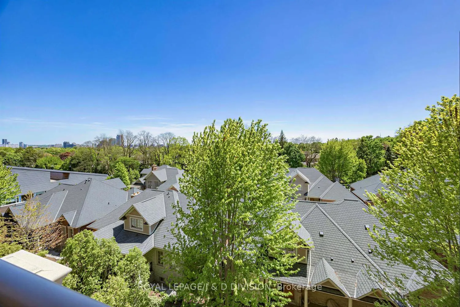 Additional image 10 of 21 Burkebrook Place 518