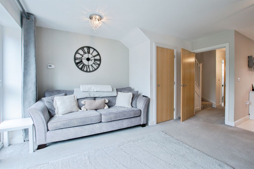 Additional image 6 of 2 bed semi-detached house for saleAugustus Avenue, Fordingbridge SP6