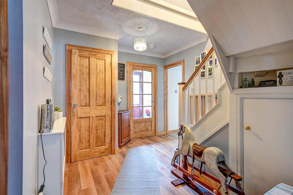 Additional image 15 of 5 bed detached house for saleFell Way, Bradwell, Great Yarmouth NR31