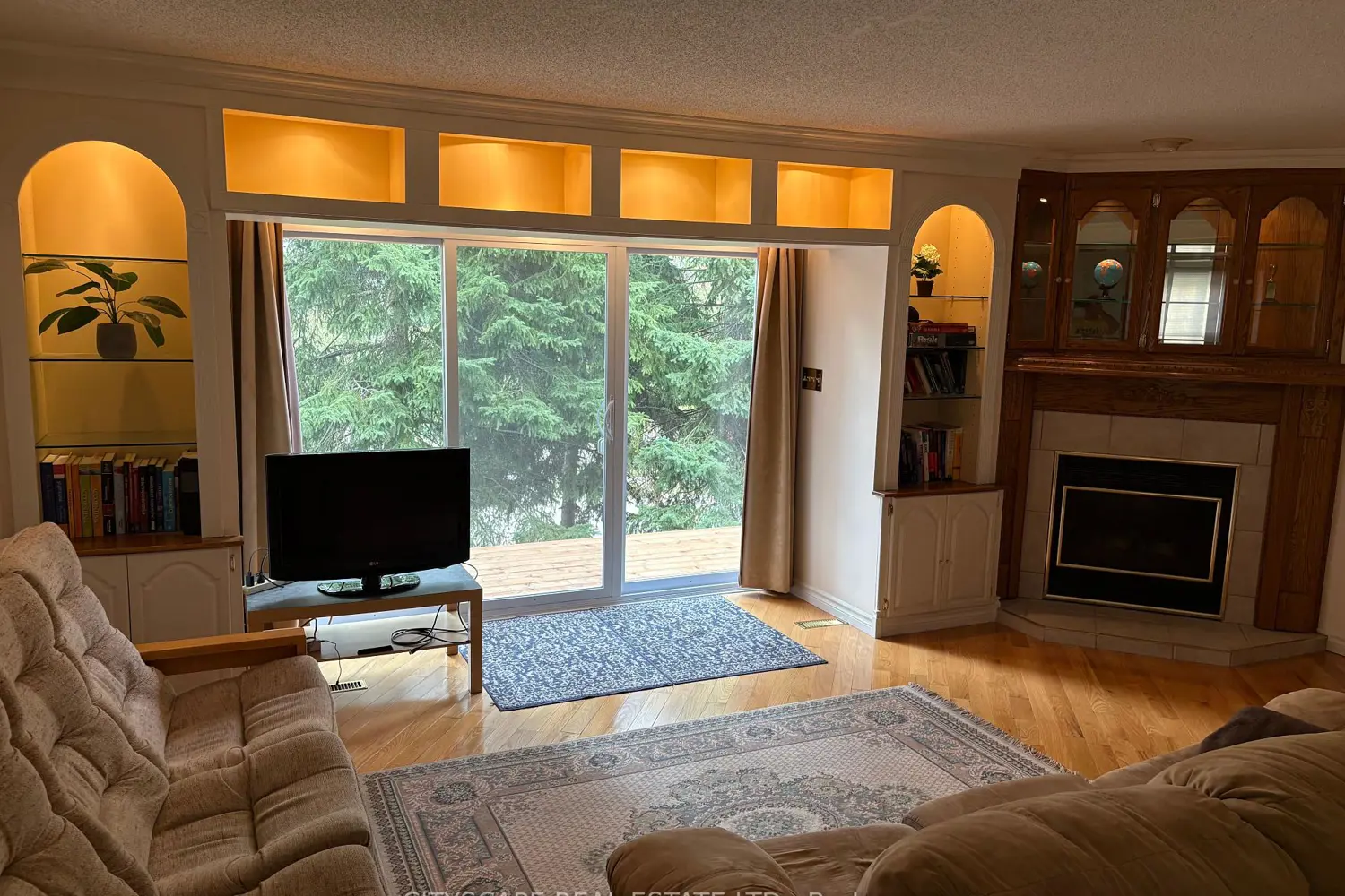 Additional image 3 of 250 Keats Way 17